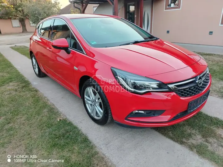 Opel Astra K 2017 photo 3