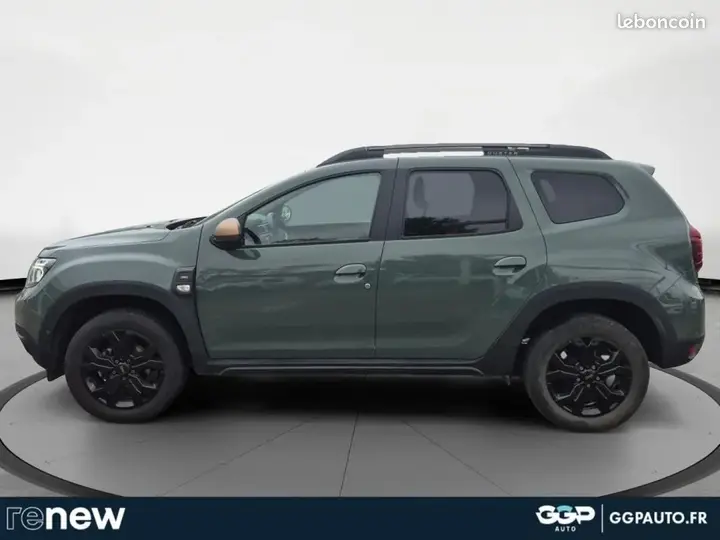 Dacia Duster 2023 photo 2