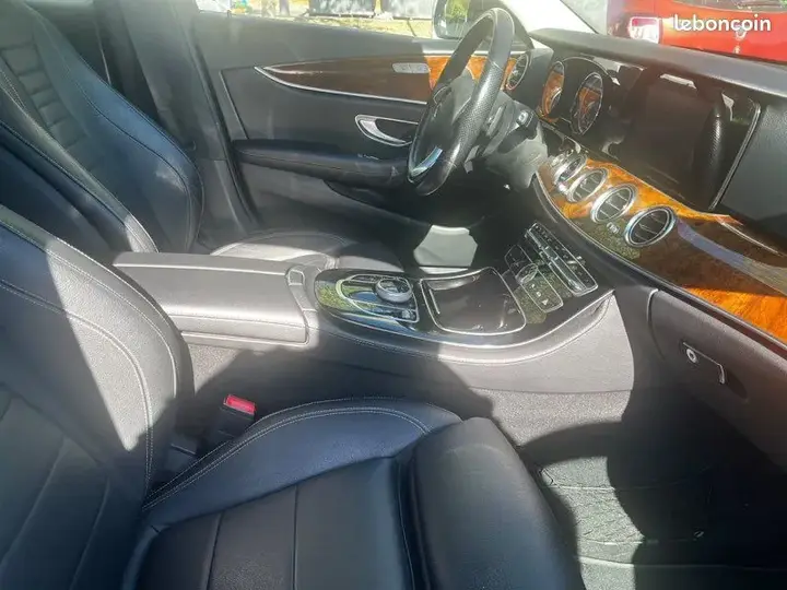 Mercedes-Benz E350D 2016 photo 2