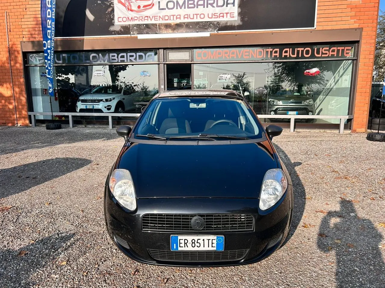Fiat Grande Punto 2013 photo 2