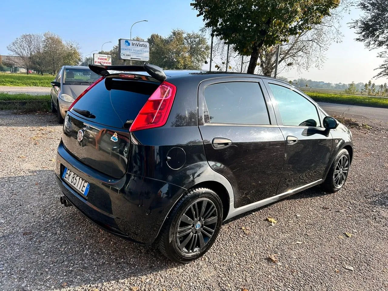 Fiat Grande Punto 2013 photo 4