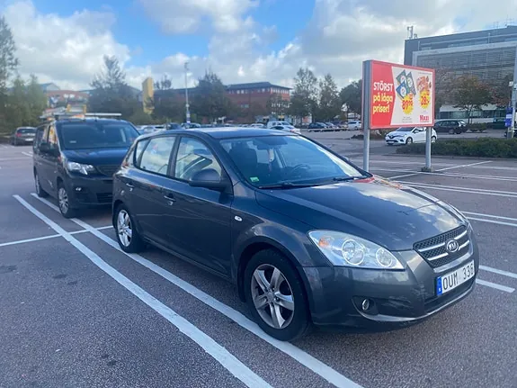 Kia Ceed 2009 photo 2