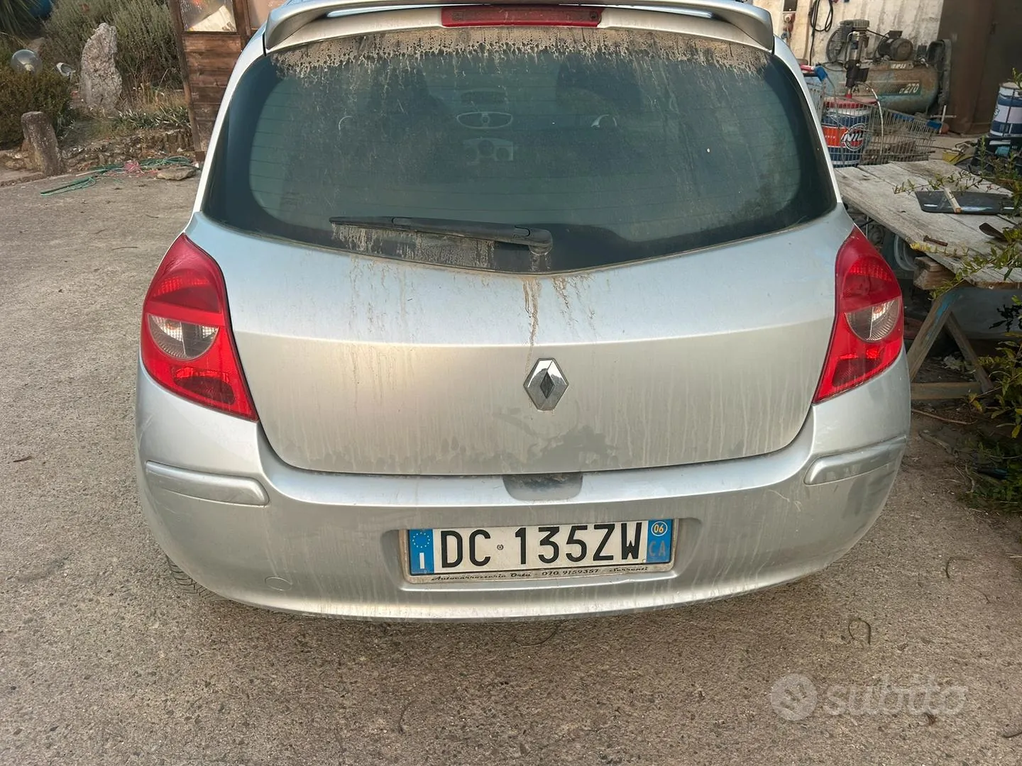 Renault Clio 2006 photo 3
