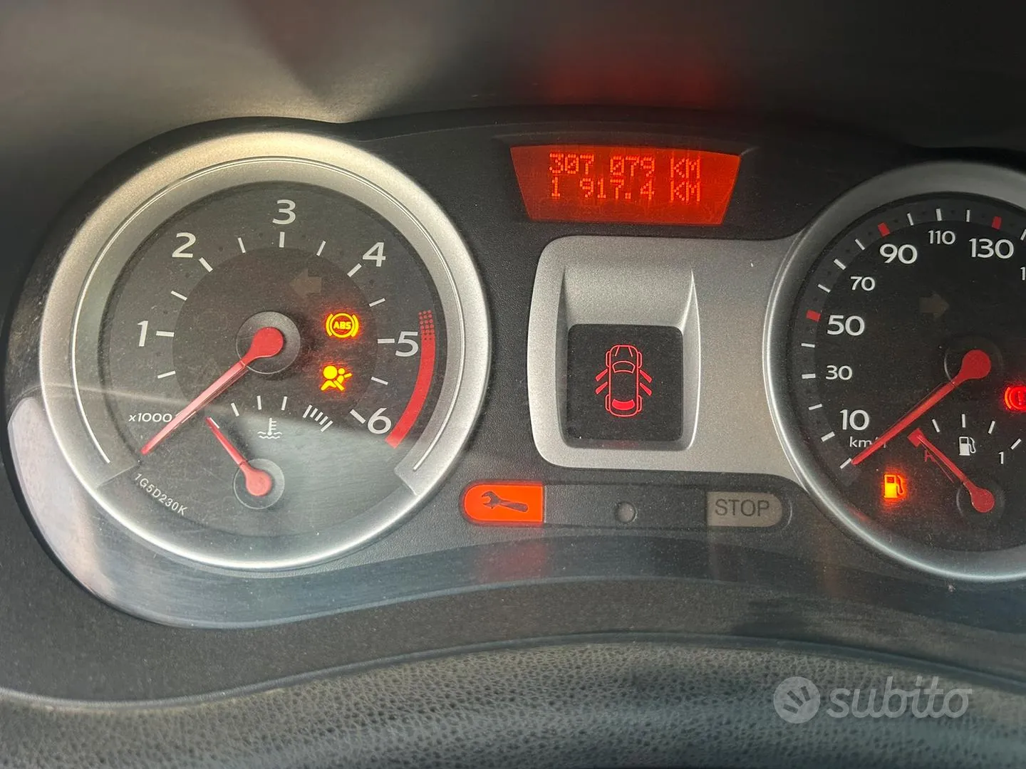 Renault Clio 2006 photo 2
