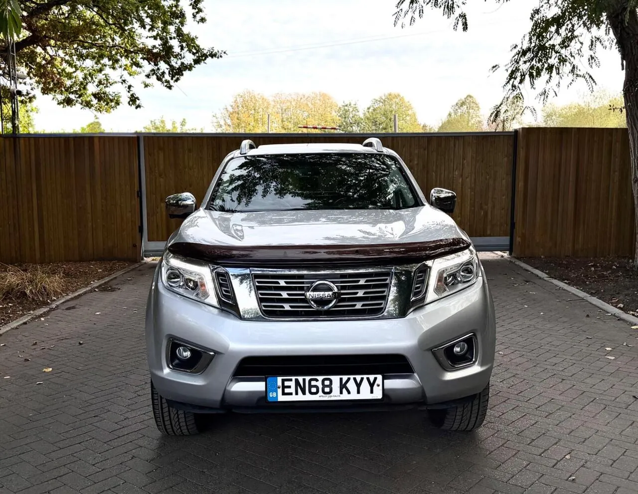 Nissan Navara 2019 photo 2