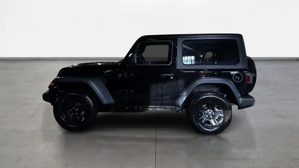 Jeep Wrangler 2026 photo 3
