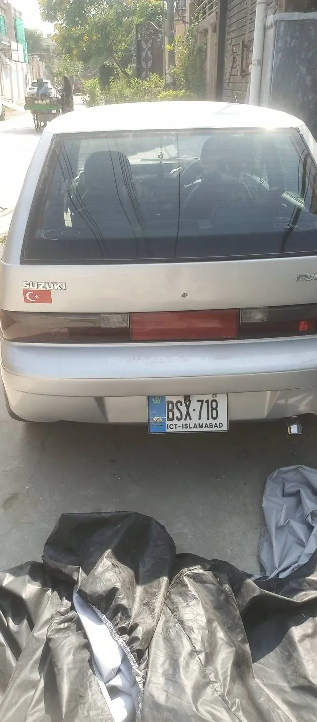 Suzuki Cultus