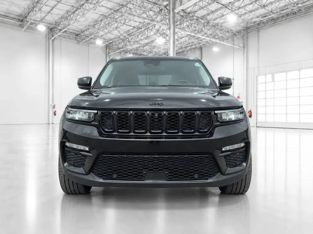 Jeep Grand Cherokee 2024 photo 3