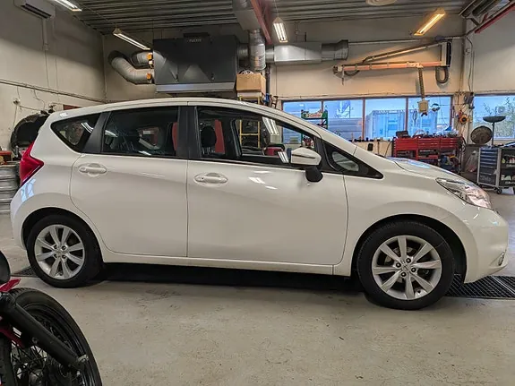 Nissan Note 2016 photo 3