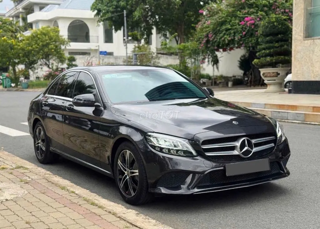 Mercedes-Benz C180 2021 photo 4
