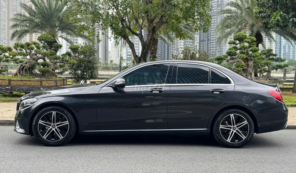 Mercedes-Benz C180 2021 photo 3