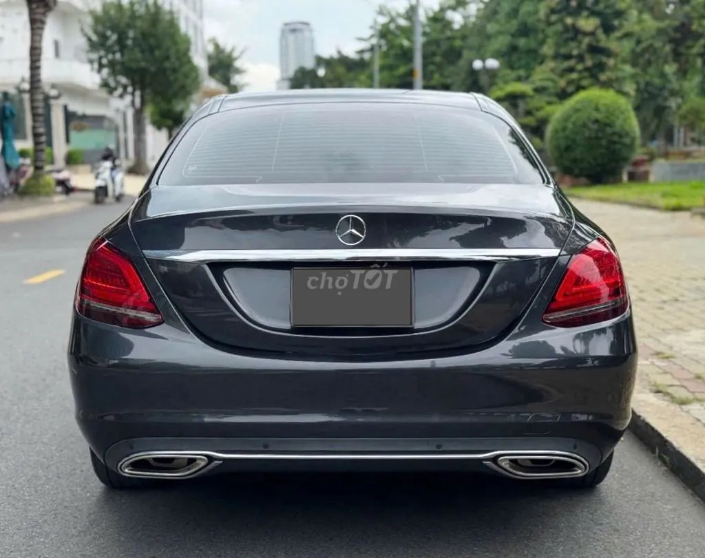 Mercedes-Benz C180 2021 photo 2