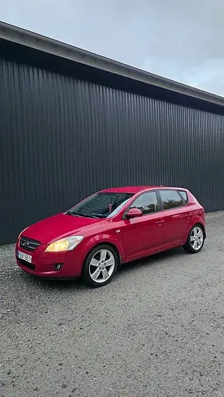 Kia Ceed 2007 photo 2