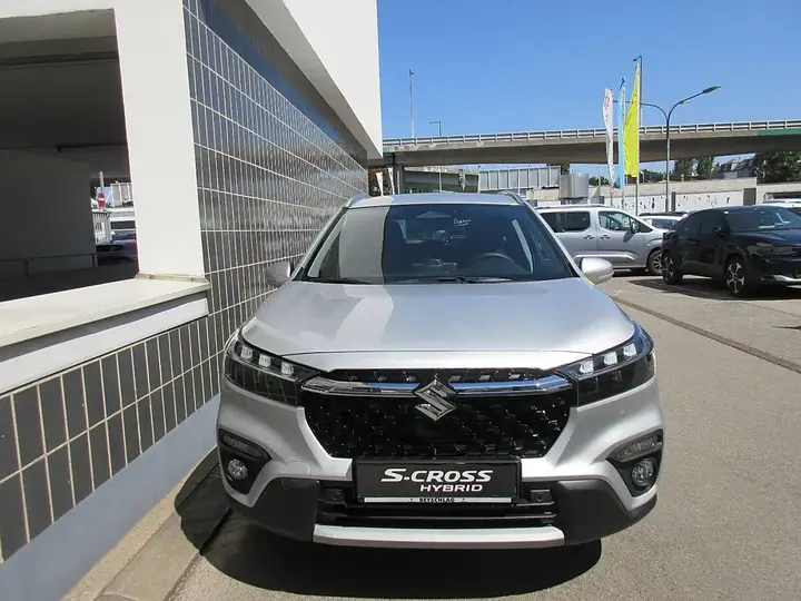 Suzuki S-Cross 2026 photo 3