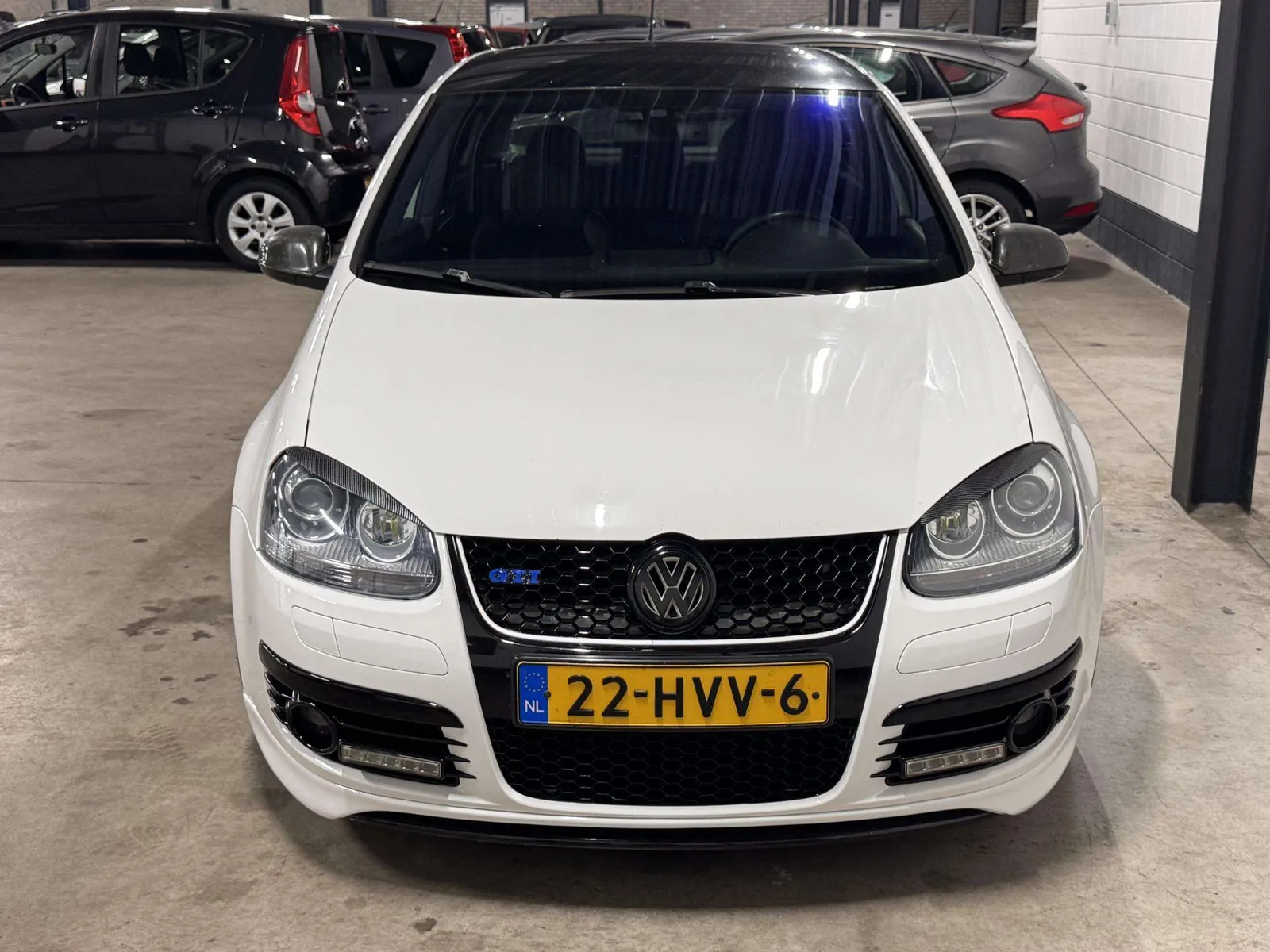 Volkswagen Golf 2009 photo 2