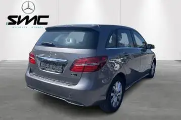 Mercedes-Benz B-Class 2016 photo 2