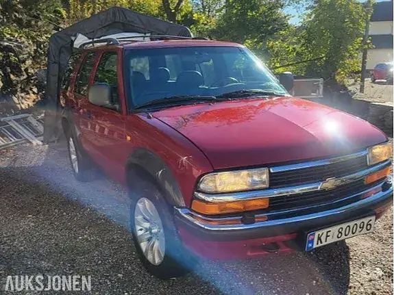 Chevrolet Blazer 1998 photo 2