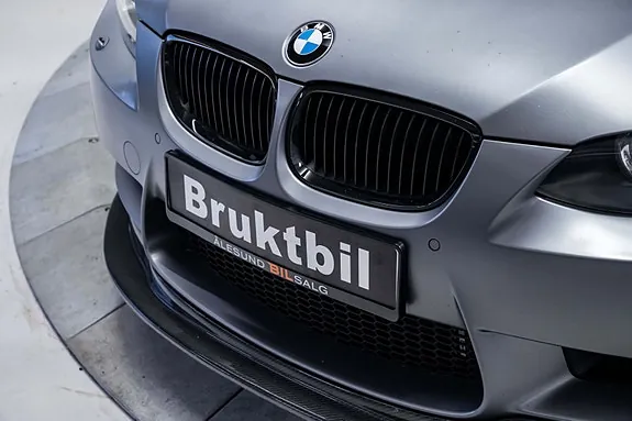 BMW M3 2011 photo 3