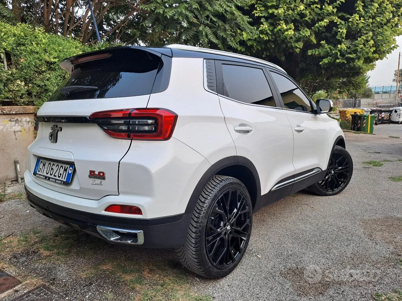 DR Automobiles Dr 5.0