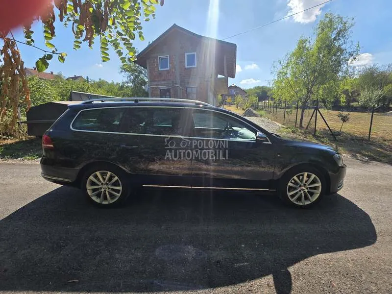 Volkswagen Passat 2012 photo 5