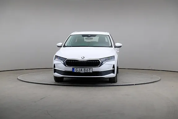 Skoda Octavia 2025 photo 3