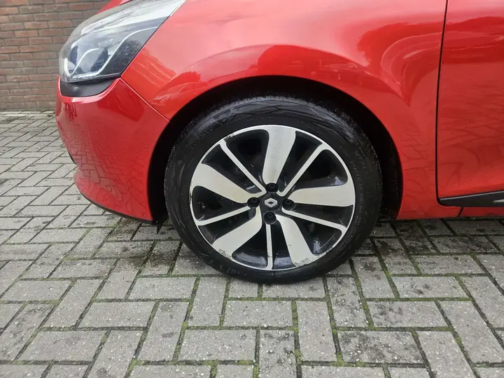 Renault Clio Estate 2013 photo 5