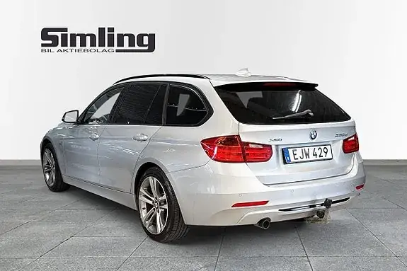 BMW 320 2015 photo 2