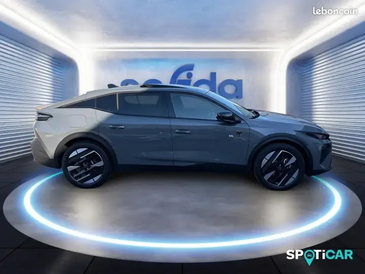 Peugeot 408 2026 photo 4