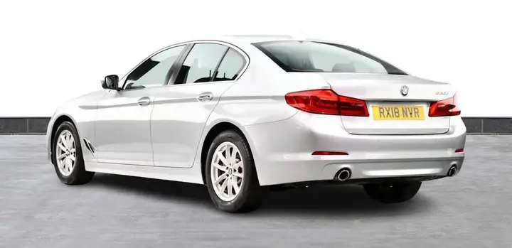 BMW 5 Series 2018 photo 2