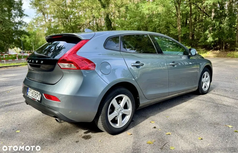 Volvo V40 2016 photo 4