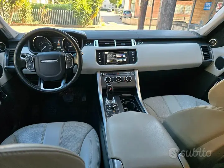 Land Rover Range Rover Sport 2016 photo 3