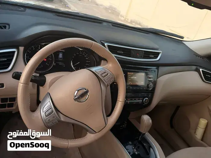 Nissan X-Trail 2015 photo 2
