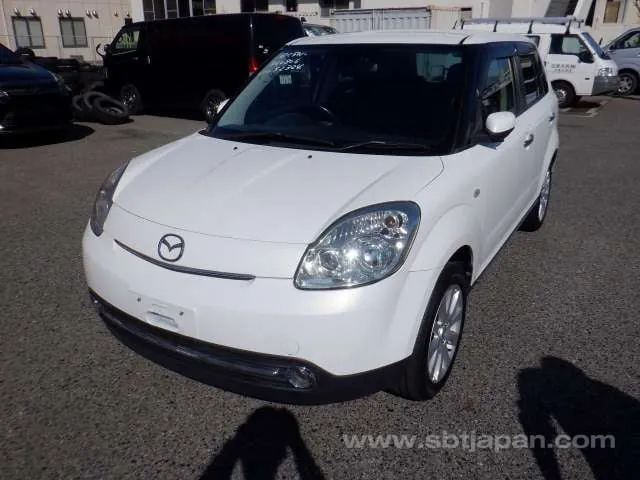 Mazda Verisa 2013 photo 2