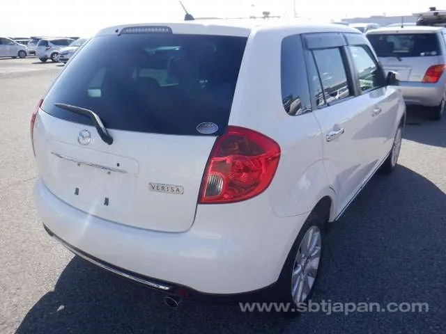 Mazda Verisa 2013 photo 4