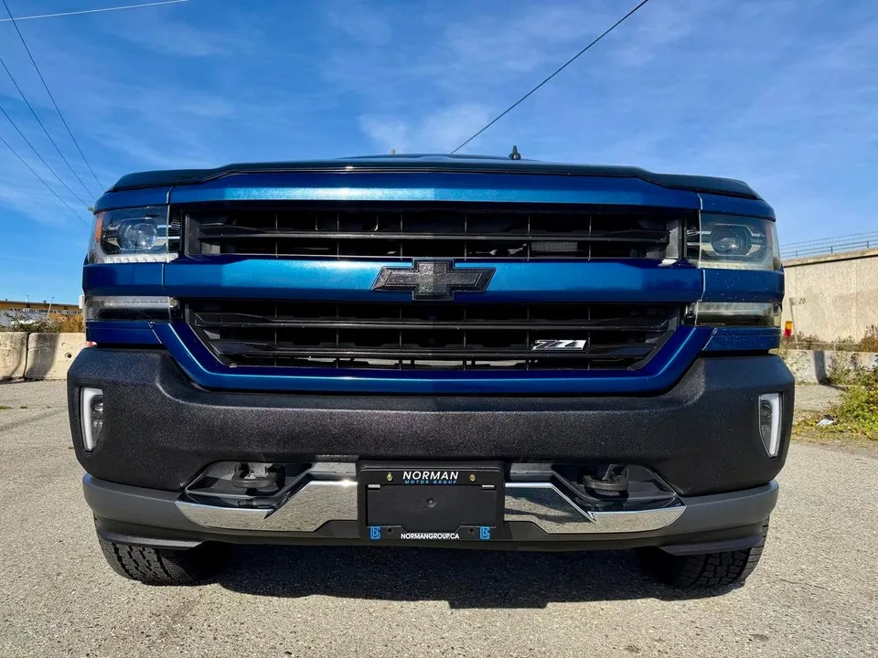 Chevrolet Silverado 2018 photo 2