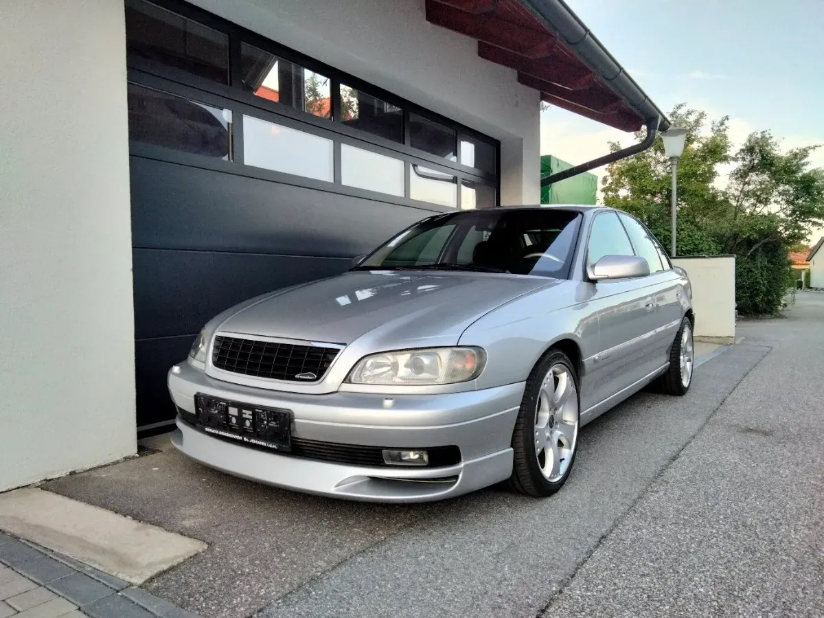 Opel Omega