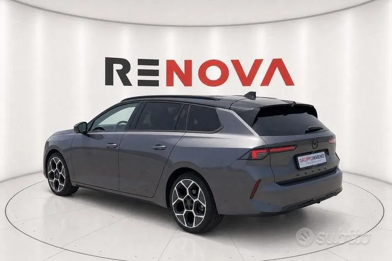 Opel Astra 2024 photo 3