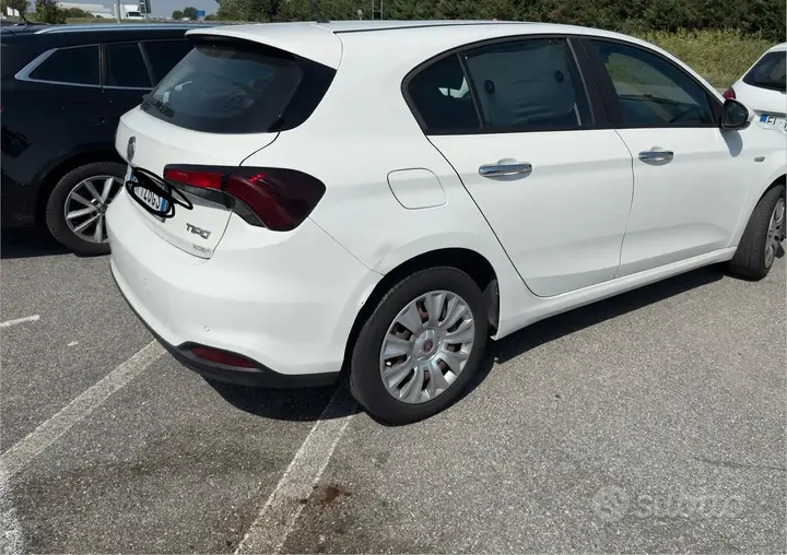 Fiat Tipo 2017 photo 3