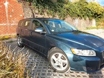 Volvo V50