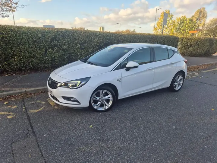 Vauxhall Astra 2016 photo 5