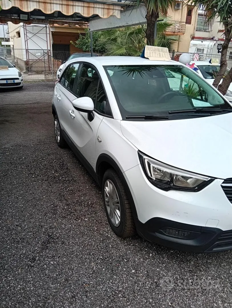 Opel Crossland 2020 photo 3