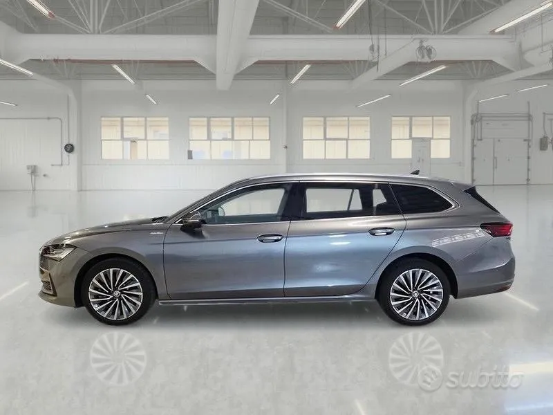 Skoda Superb 2025 photo 5