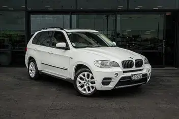 BMW X5 2012 photo 2