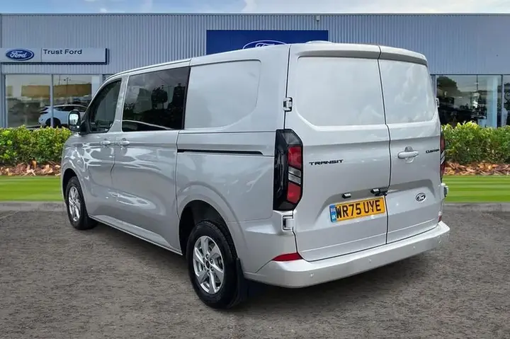 Ford Transit 2025 photo 2