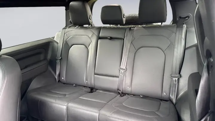 Land Rover Defender 90 2024 photo 4