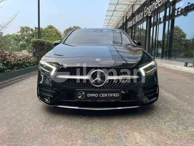 Mercedes-Benz A 180
