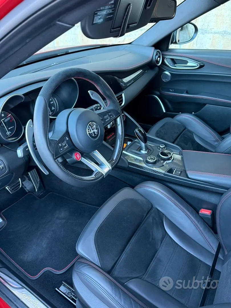 Alfa Romeo Giulia 2018 photo 4