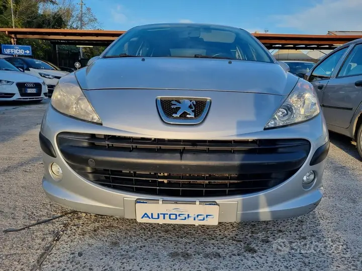 Peugeot 207 2009 photo 2
