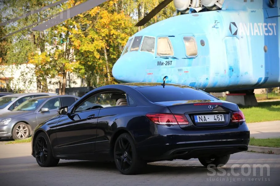 Mercedes-Benz E250 2014 photo 2