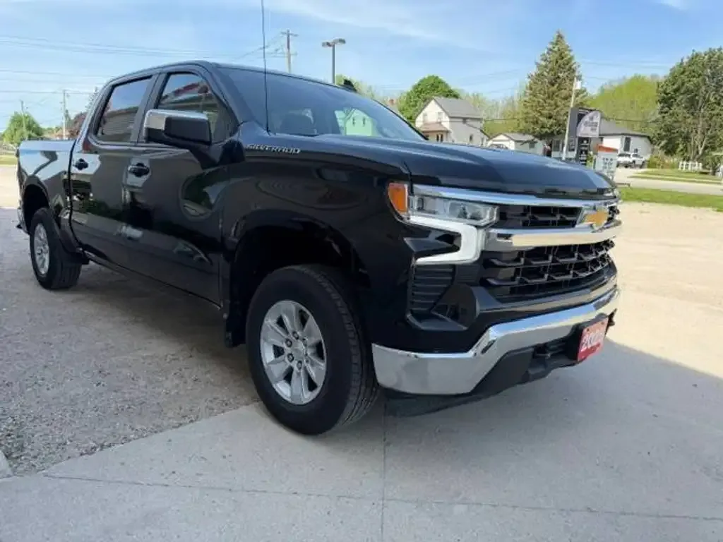 Chevrolet Silverado 1500 2025 photo 3
